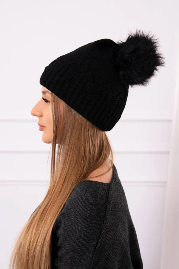 Kesi Kesi Cap with a pompom Judyta K347 black