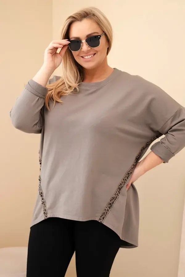 Kesi Kesi Plus Size women's cotton blouse with rolled-up sleeves and leopard print piping fango