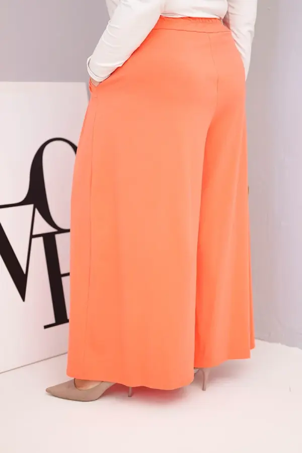 Kesi Włoski Kesi Włoski Plus Size women's cotton pants with wide legs and loose fit apricot