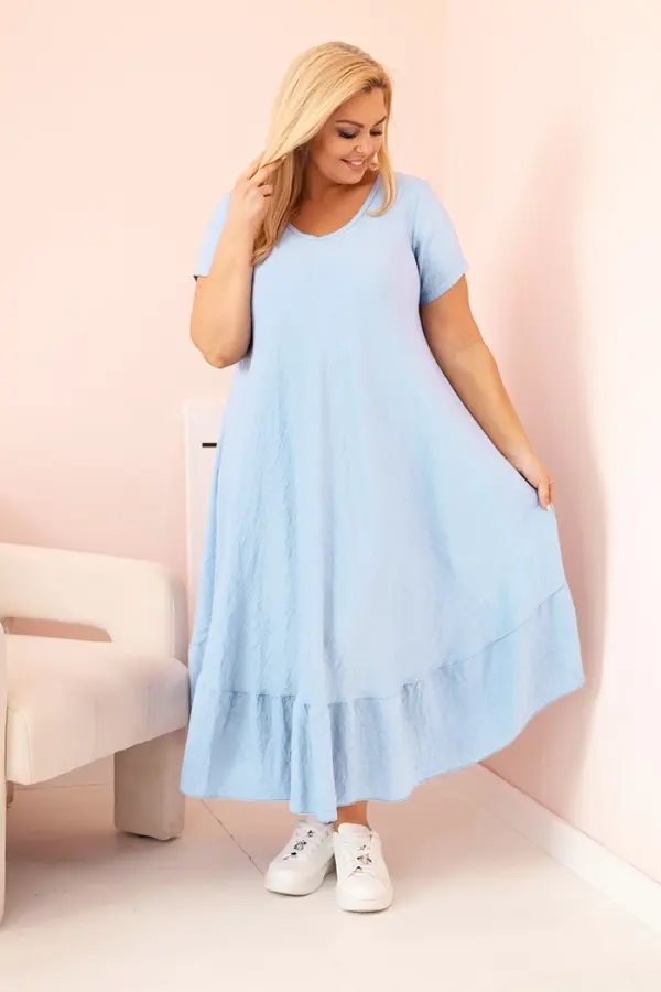 Kesi Włoski Kesi Włoski Plus size women's dress with short sleeves and ruffle made of light viscose blue