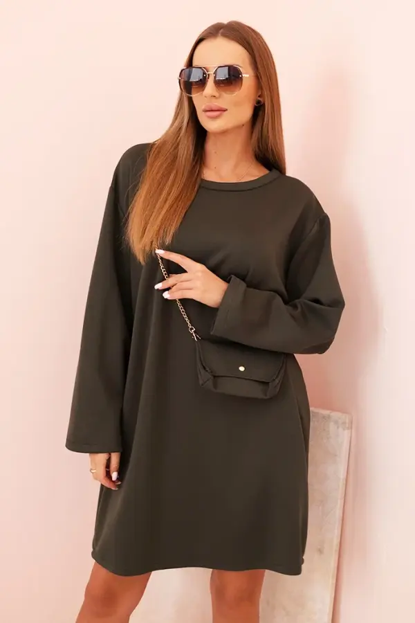 Kesi Włoski Kesi Włoski Plus Size women's viscose dress with a chain bag khaki