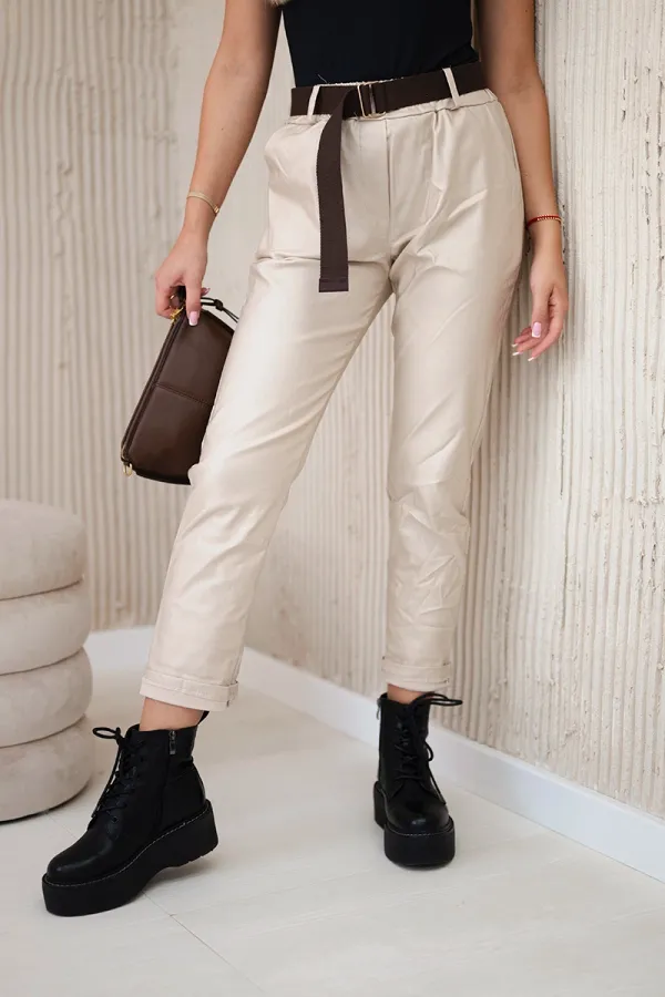 Kesi Włoski Kesi Włoski Waxed trousers with a belt beige