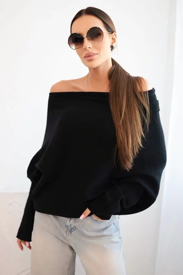 Kesi Włoski Kesi Włoski Women's asymmetrical batwing viscose sweater black