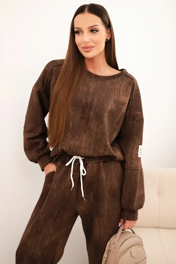 Kesi Włoski Kesi Włoski Women's oversized tracksuit set made of viscose with a washed effect brown