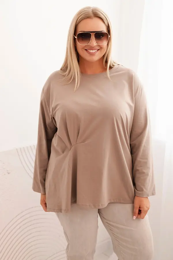 Kesi Włoski Kesi Włoski Women's Plus Size blouse with cotton, featuring a pocket and rolled sleeves kiwi