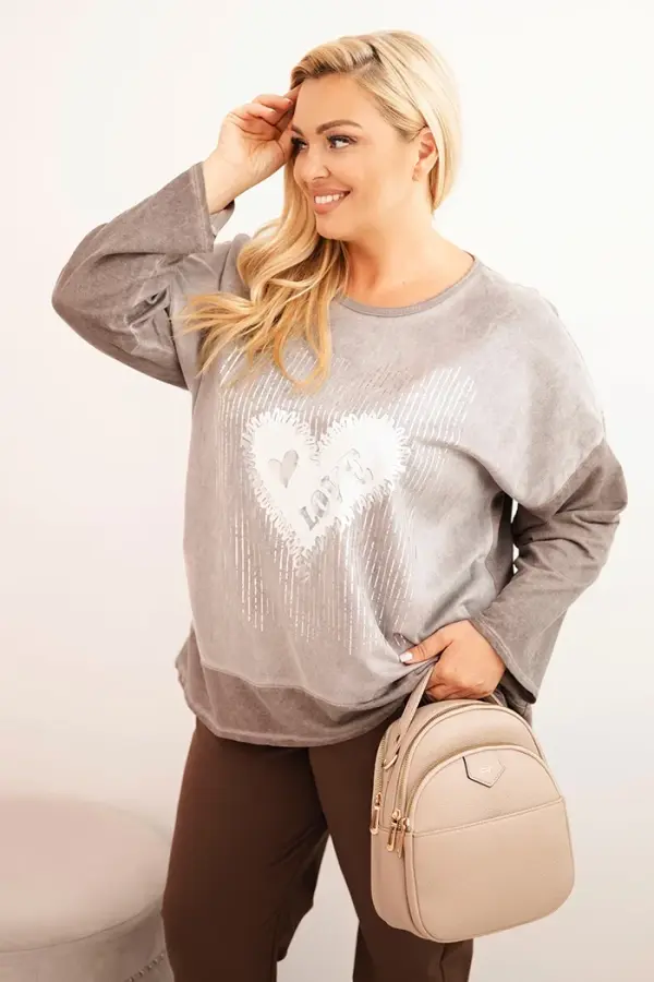 Kesi Włoski Kesi Włoski Women's Plus Size cotton sweatshirt with heart print and drawstrings brown