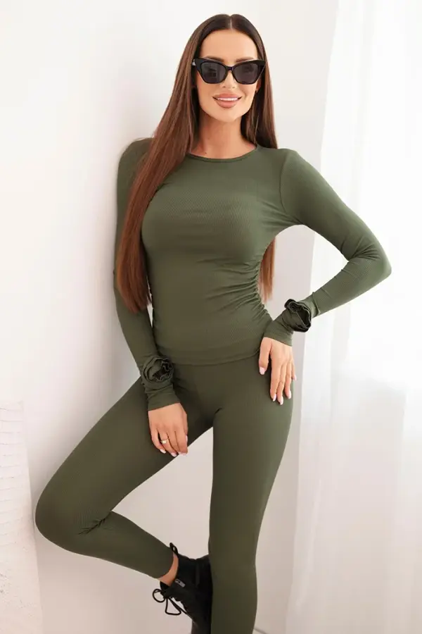 Kesi Włoski Kesi Włoski Women's set made of ribbed viscose with long sleeves and leggings khaki