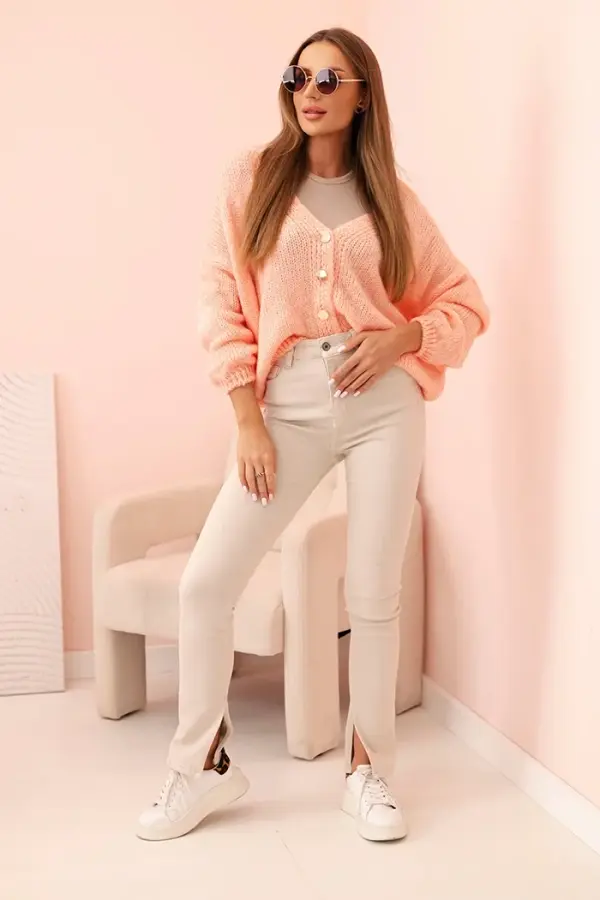 Kesi Włoski Kesi Włoski Women's sweater with a V-neck and buttons apricot
