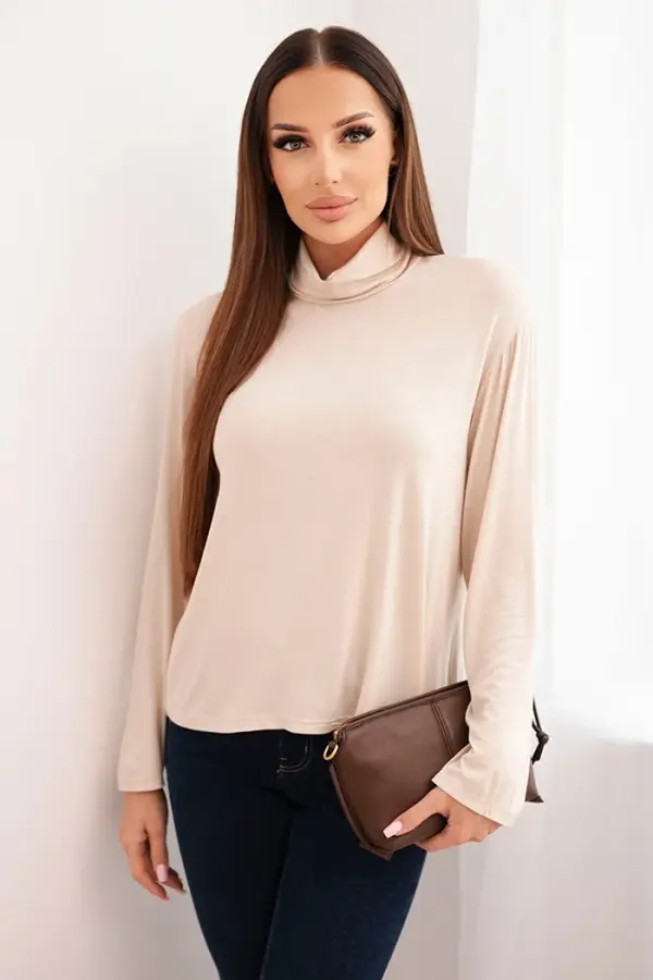 Kesi Włoski Kesi Włoski Women's viscose blouse with a turtleneck and long sleeves beige