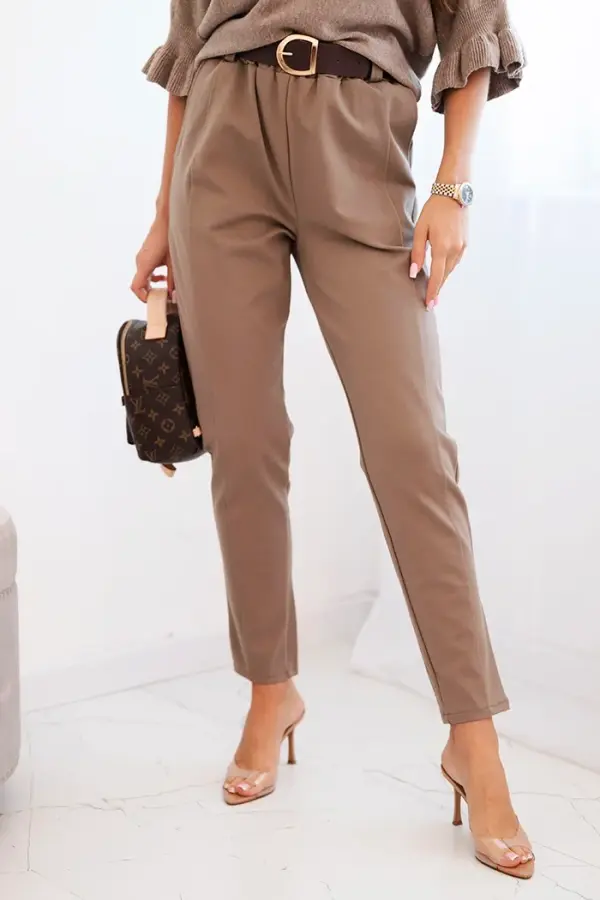 Kesi Włoski Kesi Włoski Women's viscose pants with a belt and tapered leg fango