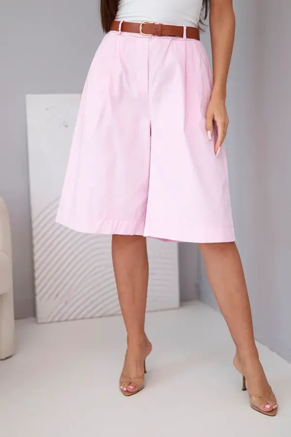 Kesi Włoski Kesi Włoski Women's viscose summer shorts with a belt and wide legs candy pink