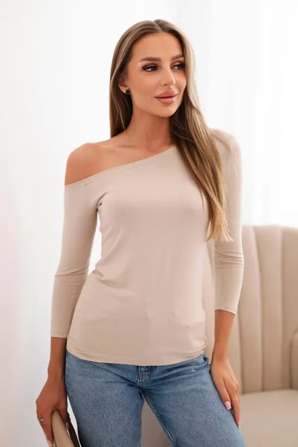 Kesi Kesi Women's blouse with an exposed shoulder made of viscose with 3/4 sleeve beige