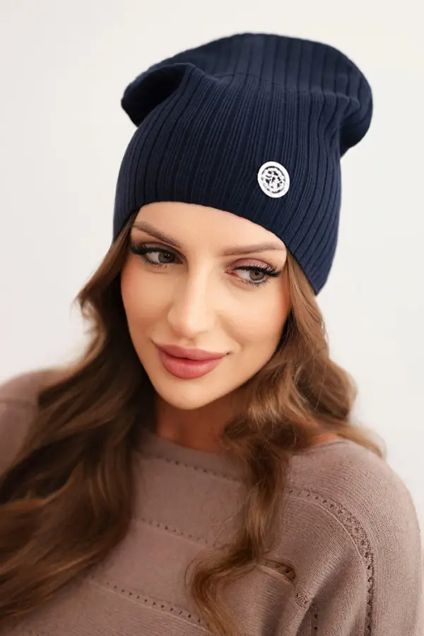 Polski Kesi Women's ribbed hat with a decorative button made of wool and modal navy blue