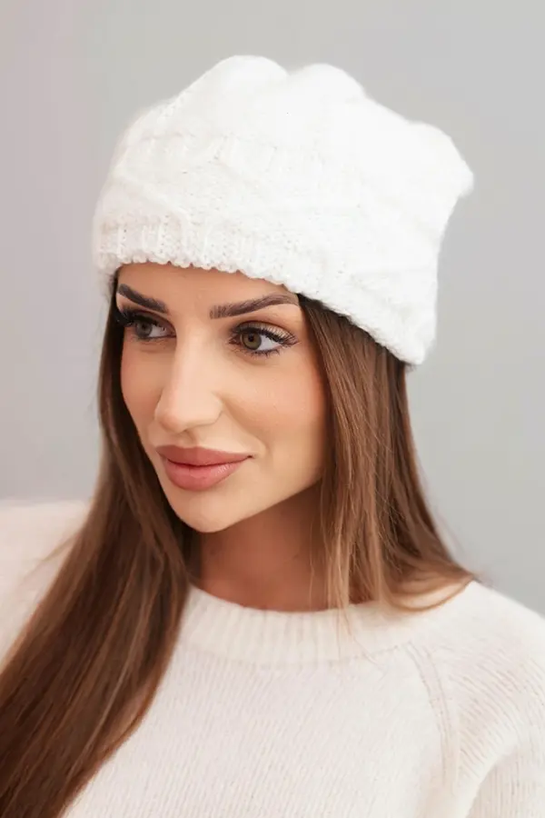 Kesi Kesi Women's winter hat with thick cable knit wool K481 white
