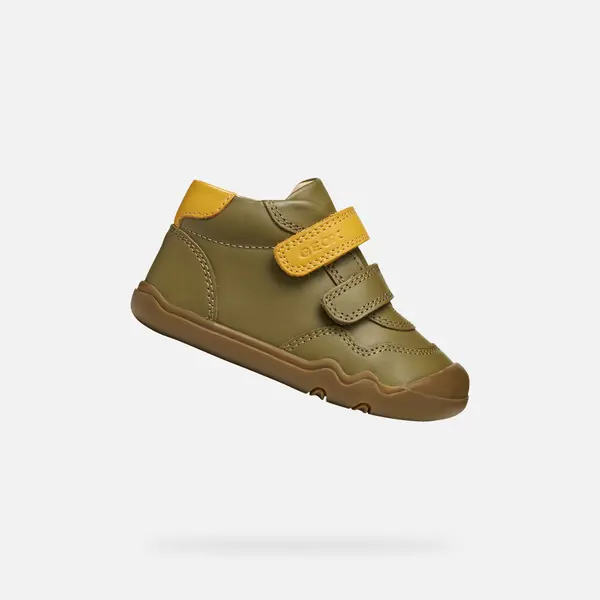 GEOX Khaki Boys' Barefoot Sneakers for First Steps Geox Steppieup - Boys