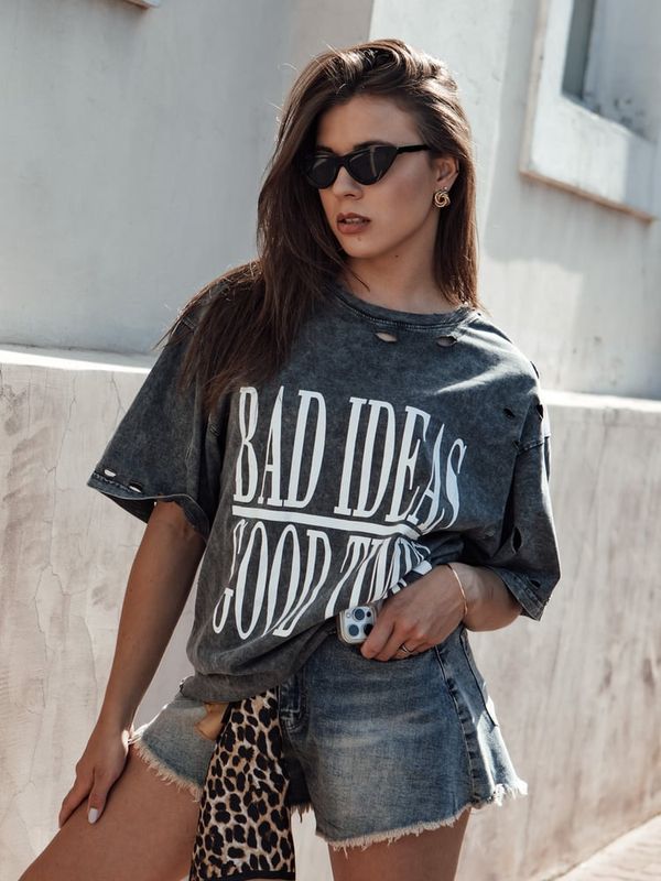 DStreet Koszulka damska z nadrukiem HAYATOUS grafitowa Dstreet