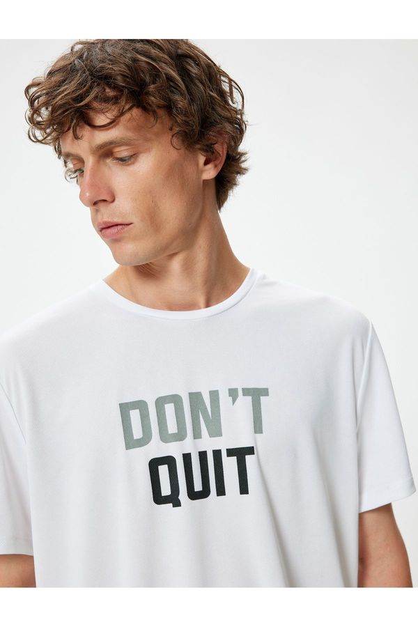 Koton Koton Basic Crew Neck Short Sleeve Slogan Printed Sports T-Shirt