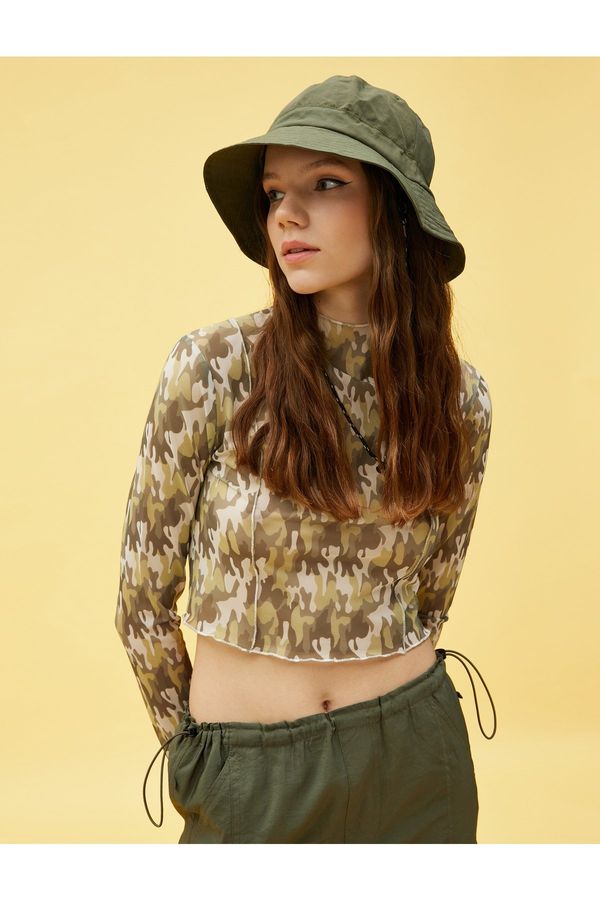 Koton Koton Camouflage Patterned Crop T-Shirt