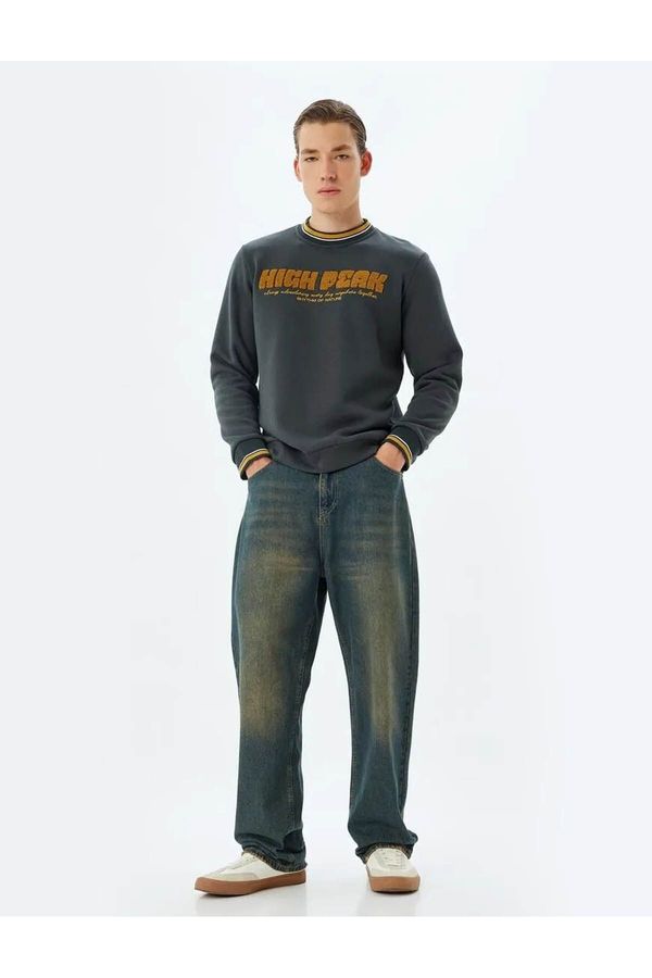 Koton Koton Crew Neck College Sweatshirt Embroidered Raised Cotton Blend