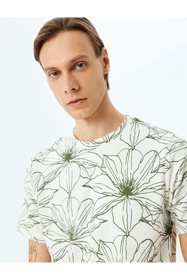 Koton Koton Crew Neck Cotton Blend Floral Patterned Short Sleeve T-Shirt