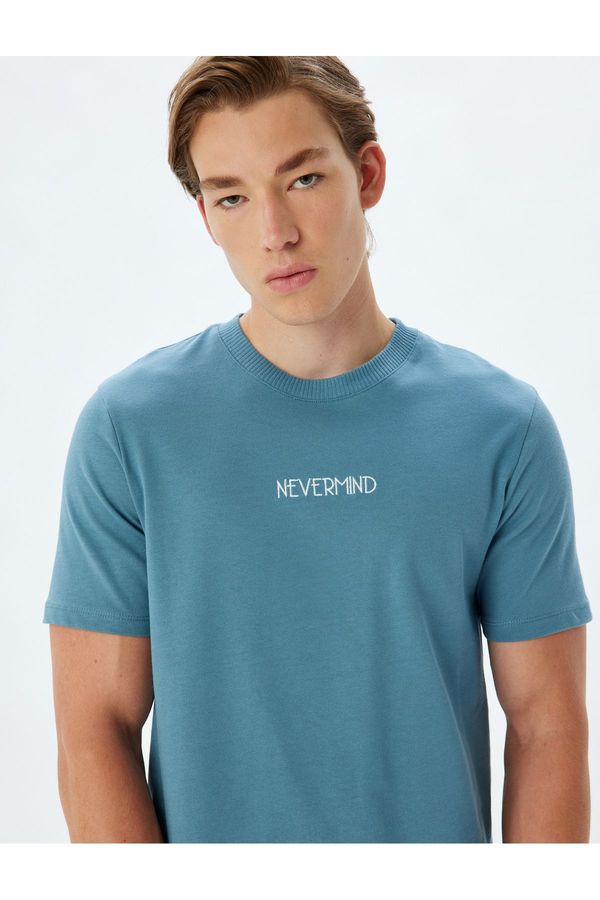 Koton Koton Crew Neck T-Shirt Slogan Embroidered Cotton Short Sleeve