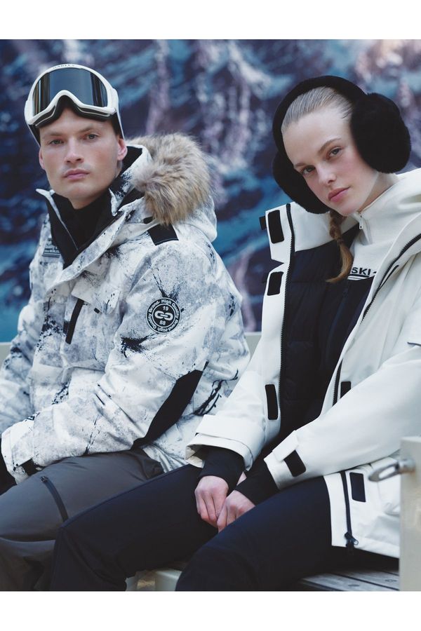 Koton Koton Hooded Knitwear Sweater Zipper Detail Color Block Long Sleeve