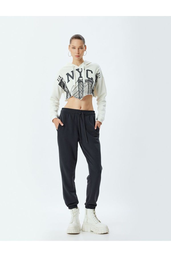 Koton Koton Jogger Sweatpants Pocket Detailed Tied Waist Ribbed Comfortable Cut