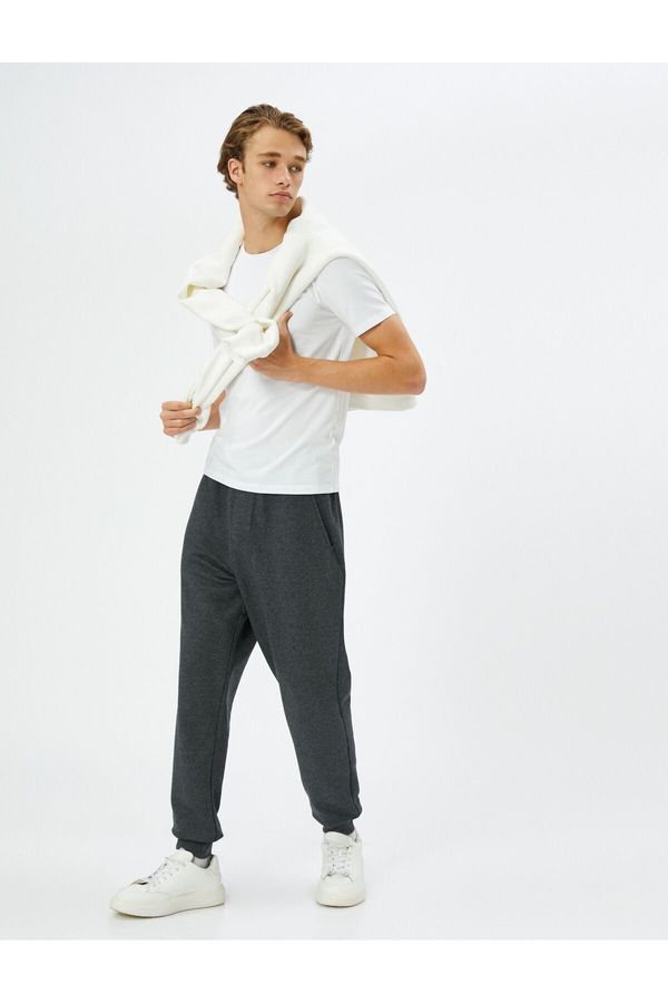 Koton Koton Jogger Sweatpants with Lace-Up Waist, Pocket Detailed.