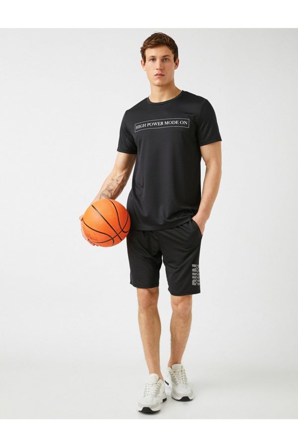 Koton Koton Pocket Detailed Sports Shorts