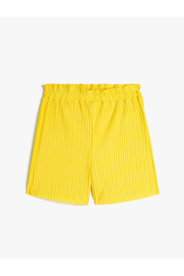 Koton Koton Shorts Pleated, Elastic Waist, Comfortable Cut