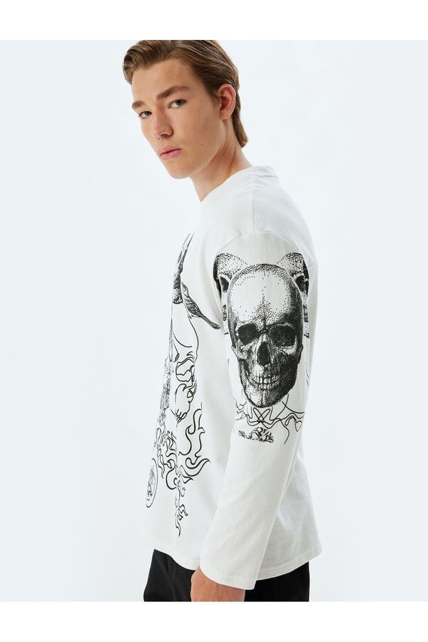 Koton Koton Skull Printed Sweater Crew Neck Loose Fit Long Sleeve Cotton