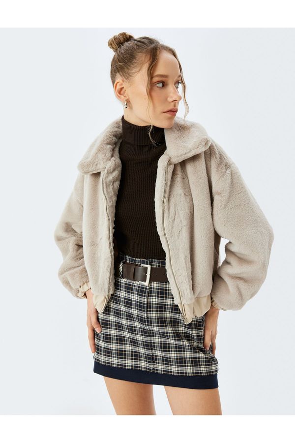 Koton Koton Stand Collar Zippered Pocket Detailed Faux Für Jacket