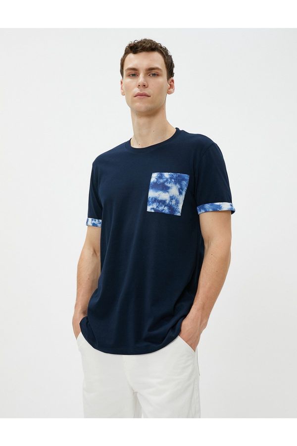 Koton Koton tanka majica, podroben žep za vrat posadke, abstraktni tisk.