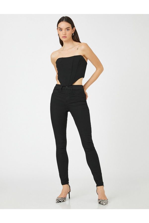 Koton Koton The jeans are in a Slim Fit High Waist and Skinny Legs - Carmen Jean