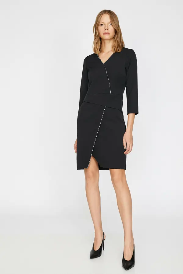 Koton Koton V-Neck obleka