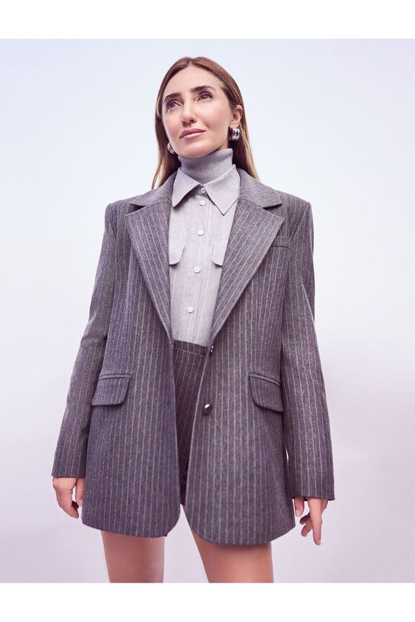 Koton Koton X Şahika Ercümen - Glittery Turtleneck Knit Sweater