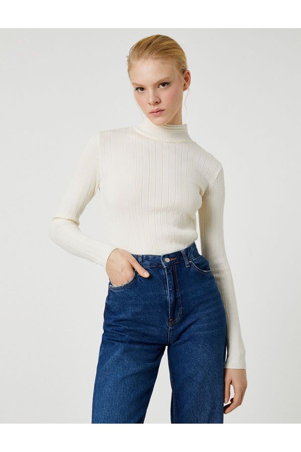 Koton Koton X Şahika Ercümen - Ribbed Half Turtleneck Knitwear Sweater