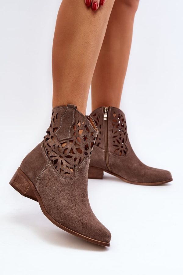 Zazoo Lace-up cowboy ankle boots with low suede heel Zazoo 3404 Beige