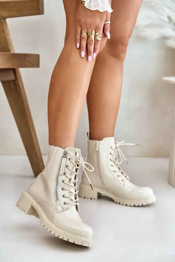 Boto Lacquered ankle boots Workery with zip insulated beige Ravanthia