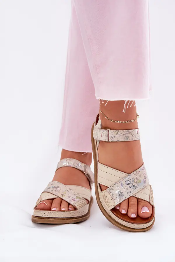 Maciejka Ladies Leather Sandals On Platform Maciejka