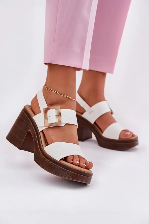 VINCEZA Ladies sandals on a chunky heel and platform White Vinceza 17387