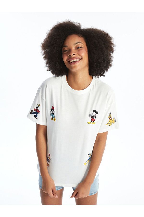 LC Waikiki LC Waikiki LCW Crew Neck Mickey and Friends Printed Short Sleeve Women's T-Shirt