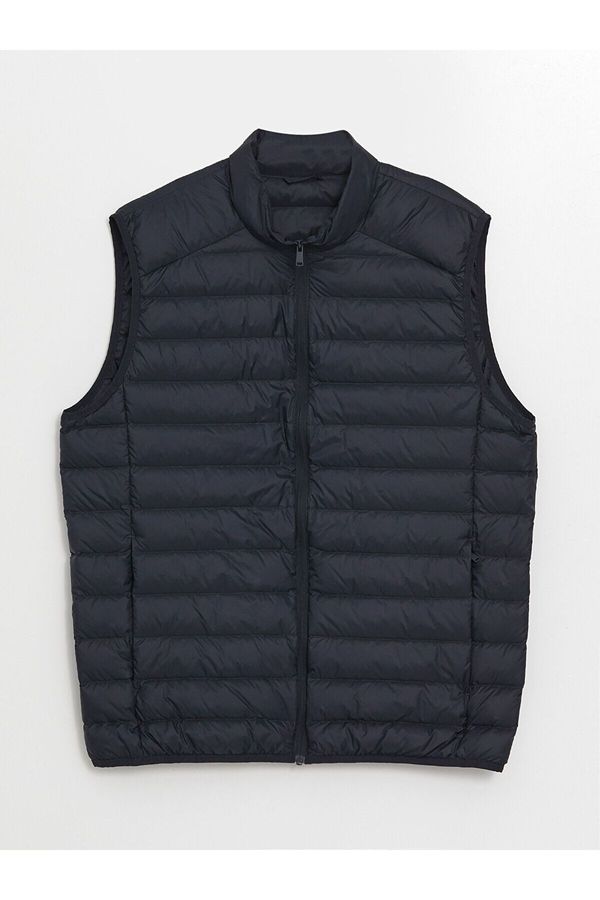 LC Waikiki LC Waikiki Lw - Standard Pattern Stand Collar Men's Puffer Vest