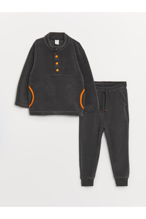 LC Waikiki LC Waikiki Stand-up Collar Long Sleeve Fleece Baby Boy Sweatshirt and Tracksuit Bottom 2-Piece Set