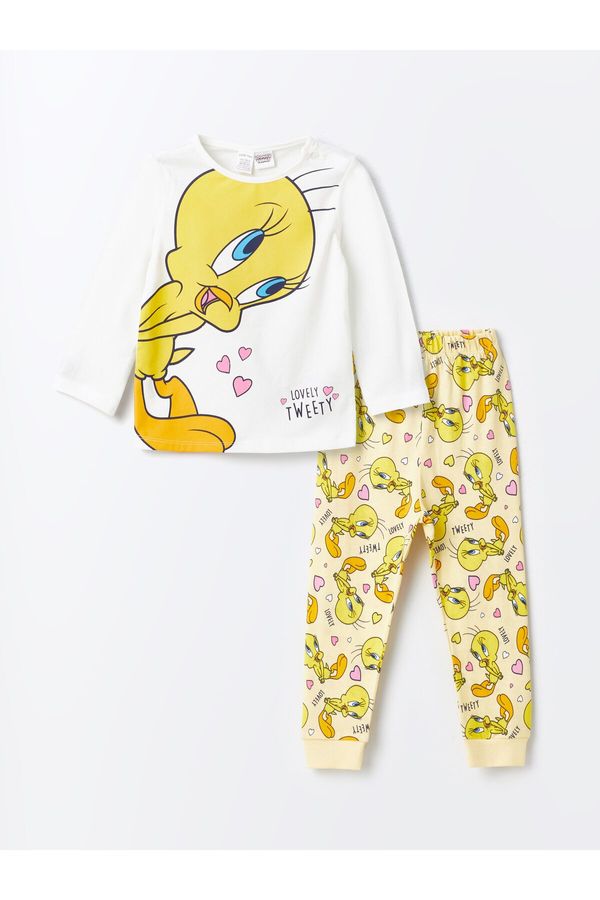 LC Waikiki LC Waikiki Tweety Printed Baby Girl Pajamas Set