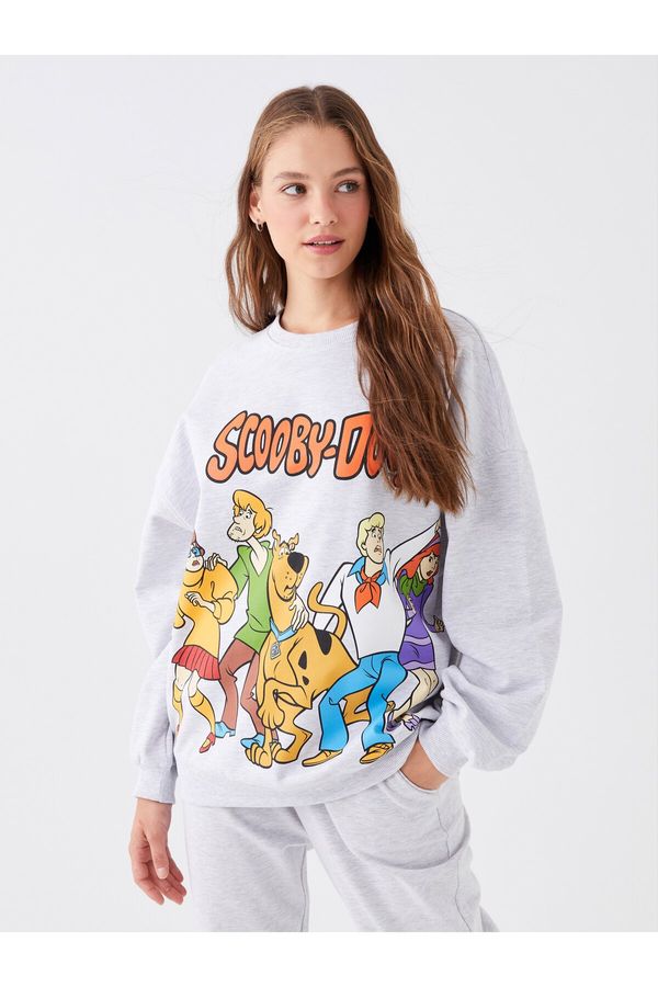 LC Waikiki LC Waikiki Women's Crew Neck Scooby Doo Printed Long Sleeve Oversize Sweatshirt