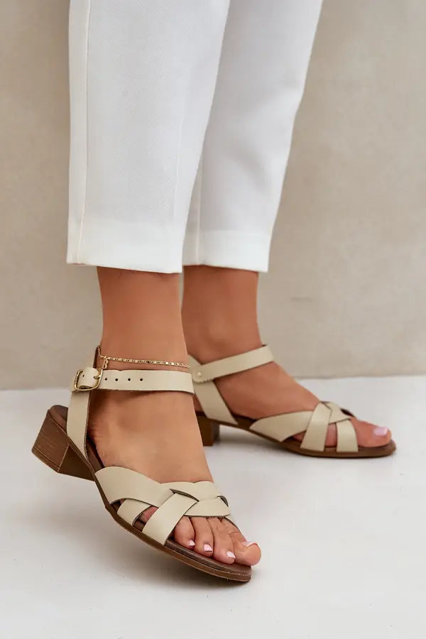 Zazoo Leather Sandals On A Delicate Heel Light Beige Zazoo 40372