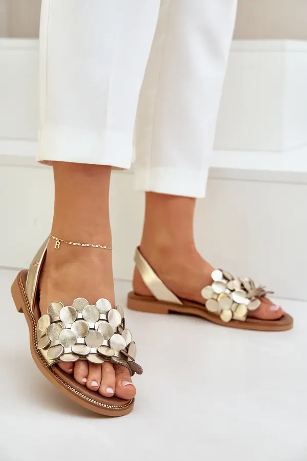 Zazoo Leather sandals on flat heel Zazoo