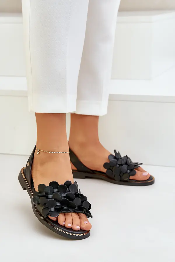Zazoo Leather Sandals On Flat Heel Zazoo