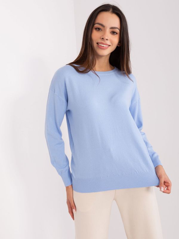 Fashionhunters Light blue classic sweater with cuffs